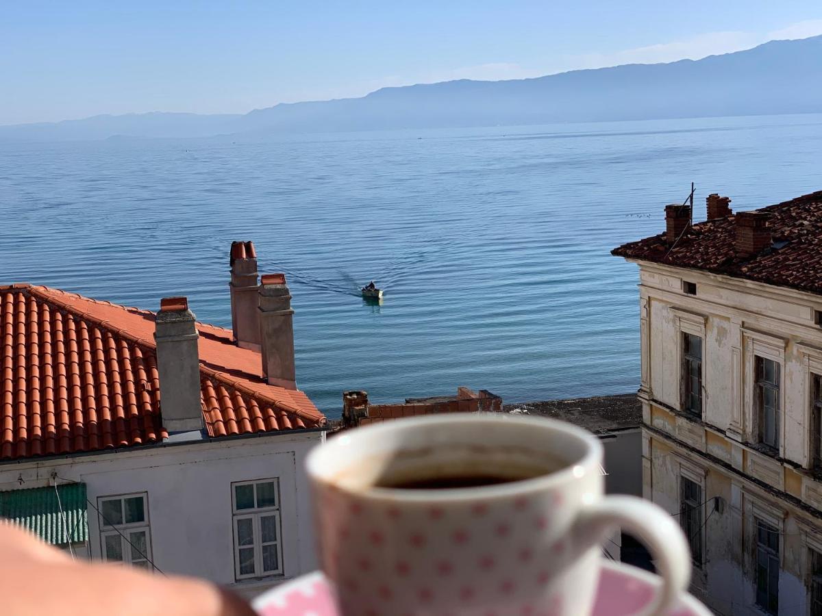 Syzo Apartments Pogradec Bagian luar foto
