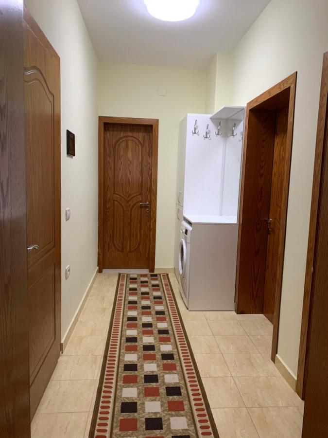 Syzo Apartments Pogradec Bagian luar foto